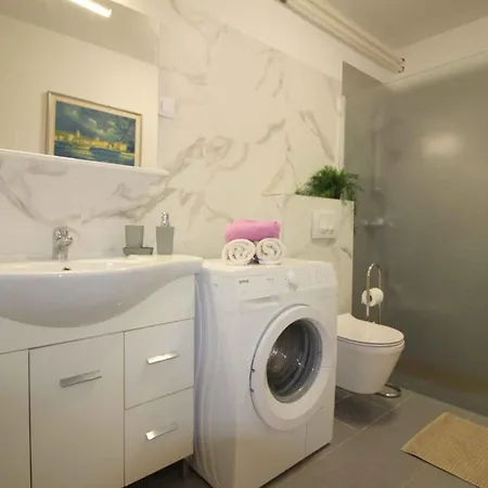 Apartman In Porec/istrien 9923 *